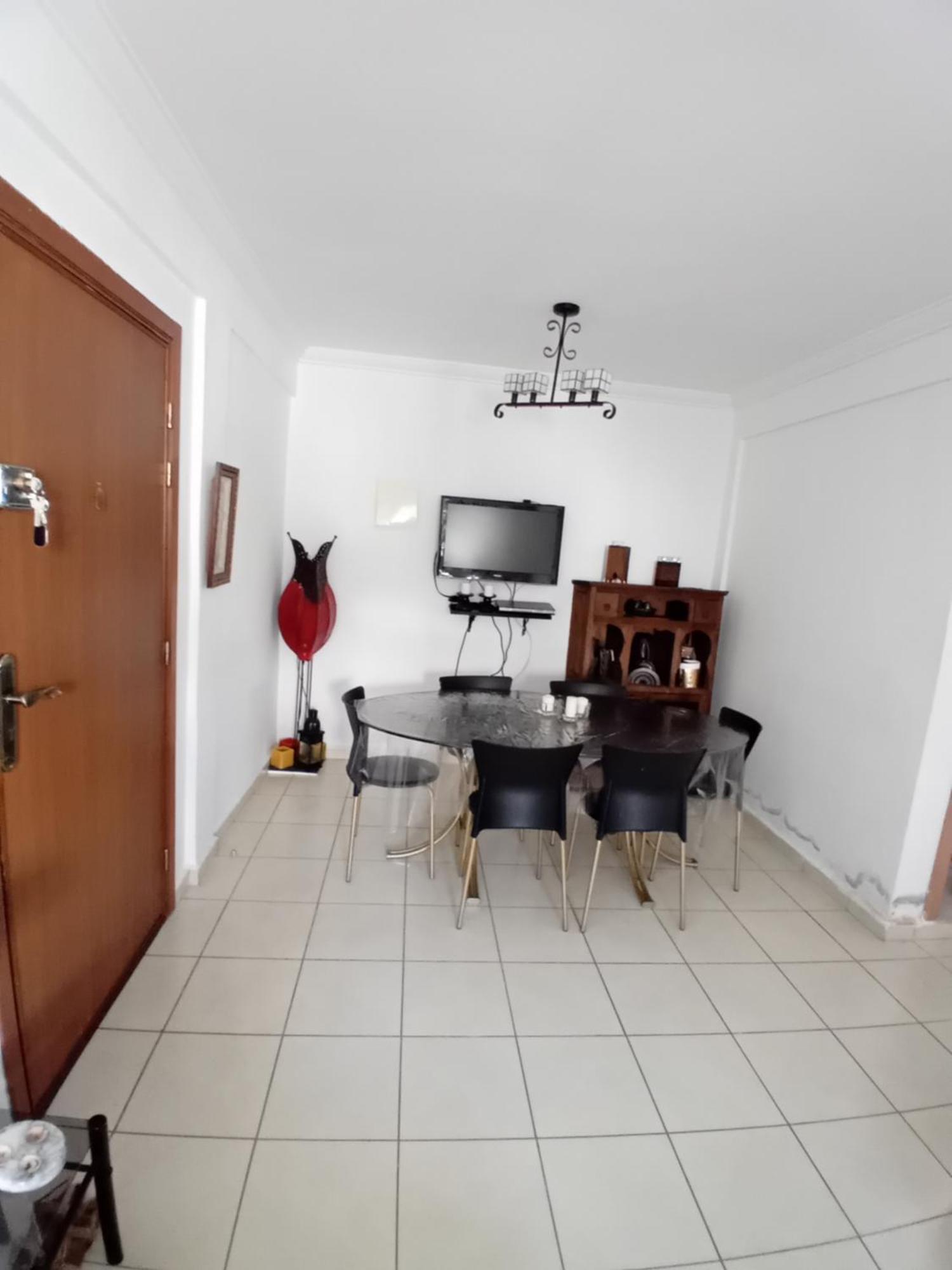 Familiar Apartment